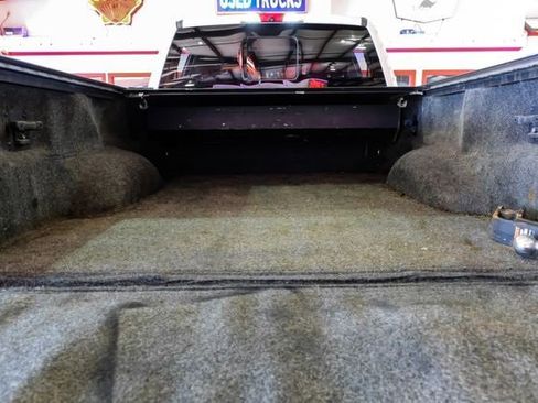 Used 2017 Ford F350 Platinum w/ Platinum Ultimate Package image 9