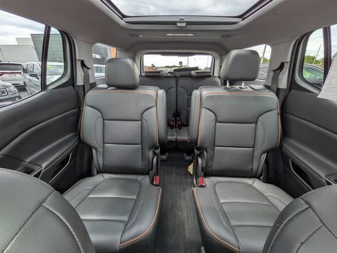 Used 2023 GMC Acadia AT4 w/ Preferred Package AWD/4WD image 20