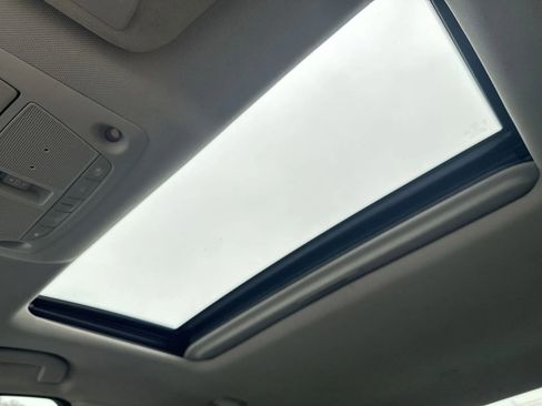 Used 2017 INFINITI Q50 3.0t Premium w/ 3.0T Premium Plus Package image 16