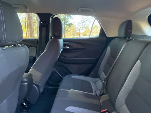 Used 2023 Chevrolet TrailBlazer LS image 22