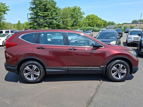 Used 2017 Honda CR-V LX image 7