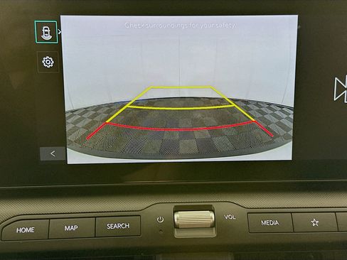 Used 2025 Kia K4 FWD image 21