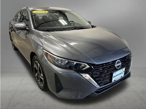 Used 2024 Nissan Sentra SV w/ All-Weather Package FWD image 8