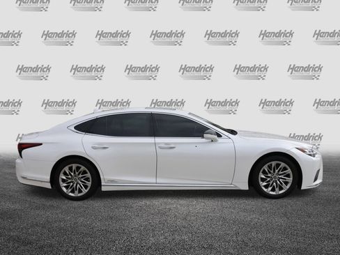 Used 2021 Lexus LS 500h image 10