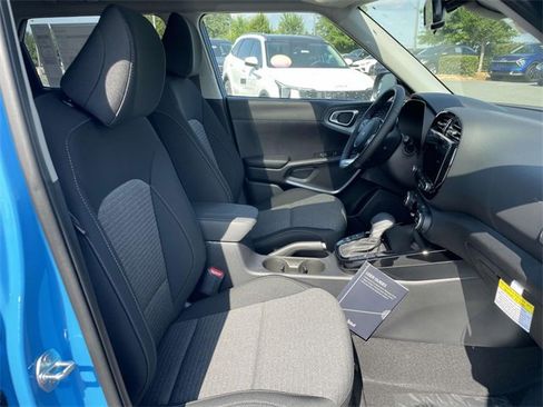 New 2025 Kia Soul EX image 21