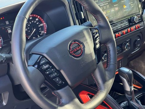 Certified 2025 Nissan Frontier PRO-4X w/ Pro Premium Package AWD/4WD image 13