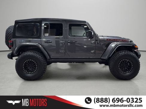 Used 2018 Jeep Wrangler Unlimited Rubicon w/ Dual Top Group AWD/4WD image 5