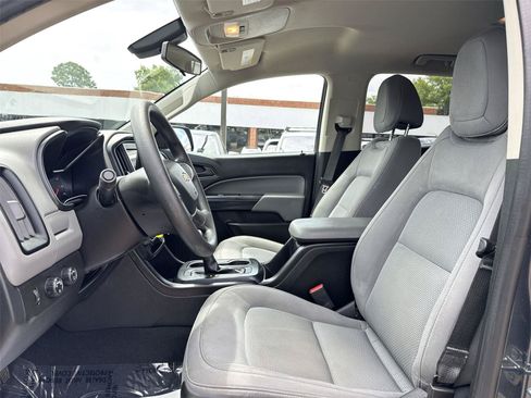 Used 2019 Chevrolet Colorado W/T w/ WT Convenience Package AWD/4WD image 13
