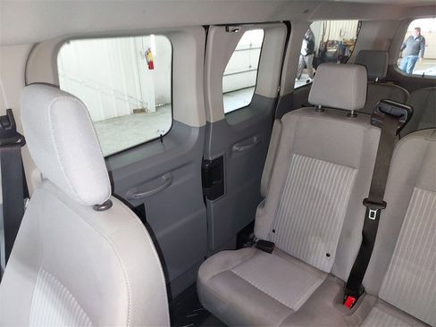 Used 2019 Ford Transit 150 XLT image 12