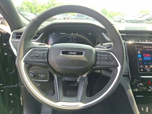 New 2025 Jeep Grand Cherokee L Altitude image 41