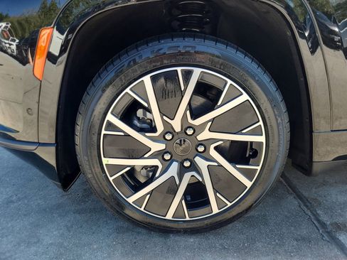 New 2025 Jeep Wagoneer S Limited image 27