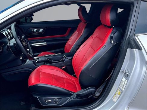 Used 2019 Ford Mustang Premium w/ Equipment Group 201A RWD image 26