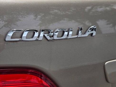 Used 2010 Toyota Corolla S FWD image 8