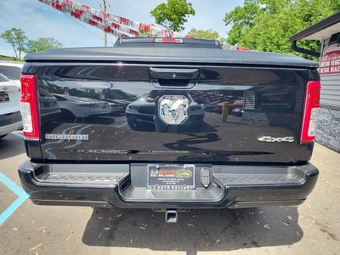 Used 2019 RAM 1500 Big Horn AWD/4WD image 10