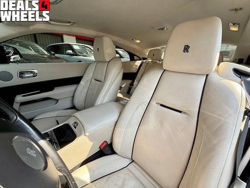 Used 2015 Rolls-Royce Wraith RWD image 18