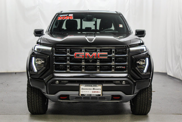 Used 2026 GMC Canyon AT4 w/ Technology Plus Package AWD/4WD image 4