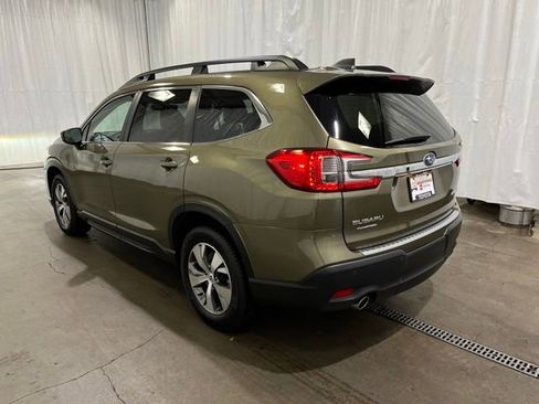 Used 2024 Subaru Ascent Premium w/ Convenience Package AWD/4WD image 5
