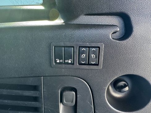 Used 2020 GMC Yukon XL Denali w/ Denali Ultimate Package image 8