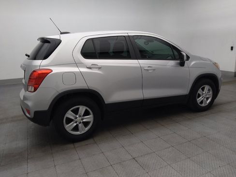Used 2021 Chevrolet Trax LS w/ Tint and Cruise Package FWD image 10