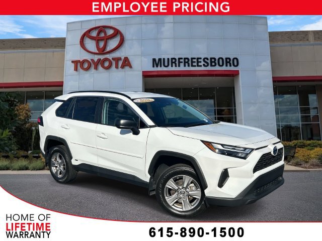 Used 2024 Toyota RAV4 LE AWD/4WD image 1