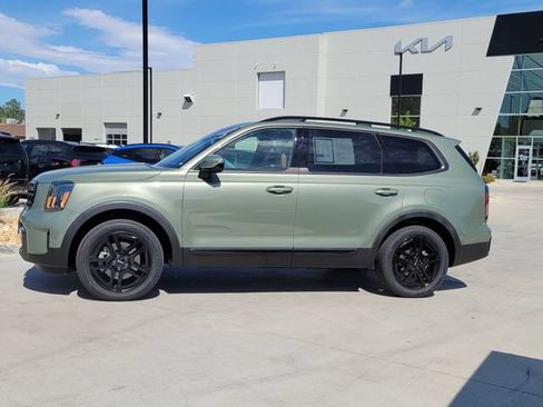 Used 2024 Kia Telluride SX Prestige X-Line AWD/4WD image 2
