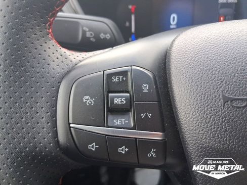 Used 2025 Ford Escape ST-Line w/ Tech Pack #1 image 18