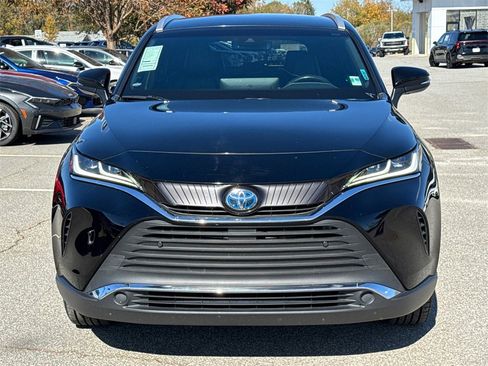 Used 2021 Toyota Venza XLE w/ Softex Package image 8