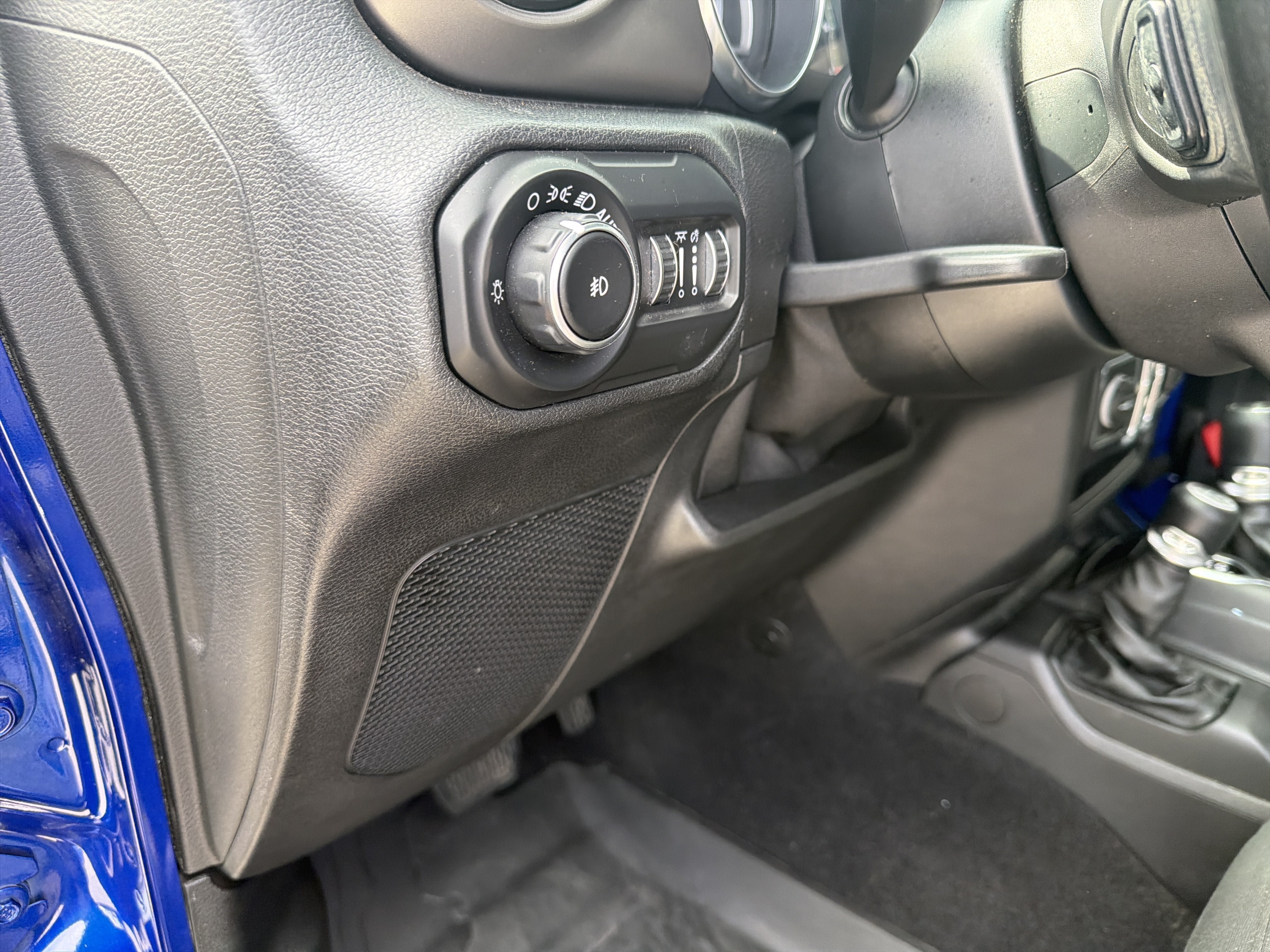 Used 2020 Jeep Wrangler Unlimited Sport AWD/4WD image 33