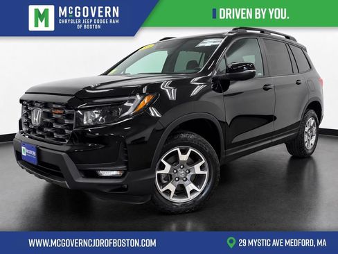 Used 2023 Honda Passport TrailSport image 1