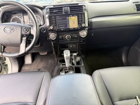 Used 2023 Toyota 4Runner TRD Off-Road Premium w/ Moonroof Package AWD/4WD image 19