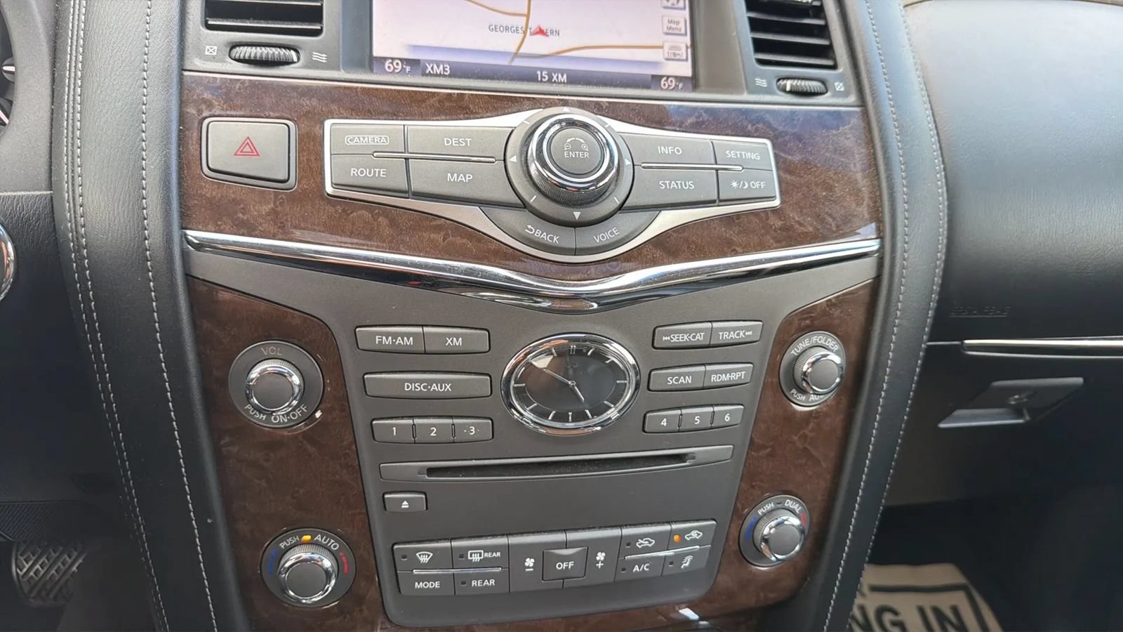 Used 2017 INFINITI QX80 2WD image 26