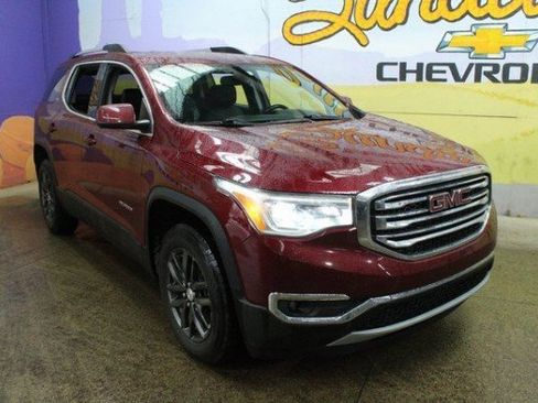 Used 2018 GMC Acadia SLT image 2