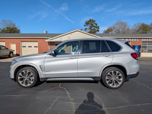 Used 2016 BMW X5 xDrive35i image 9