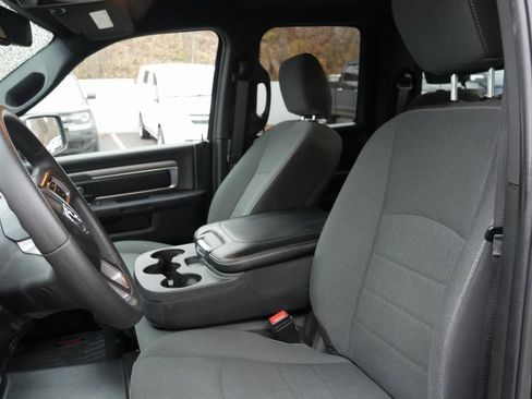 Used 2022 RAM 1500 Classic Warlock w/ Electronics Group image 9