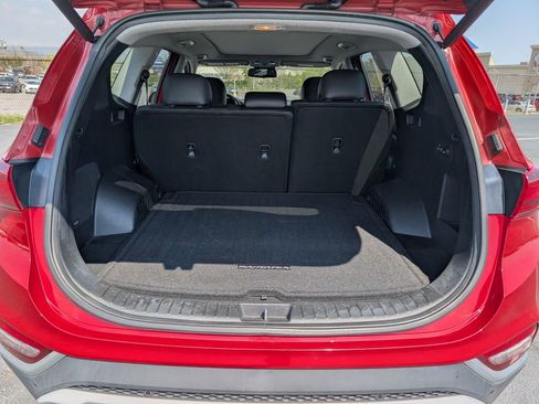 Used 2019 Hyundai Santa Fe AWD image 9