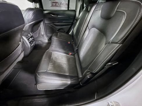 Used 2023 Jeep Grand Cherokee Altitude AWD/4WD image 27