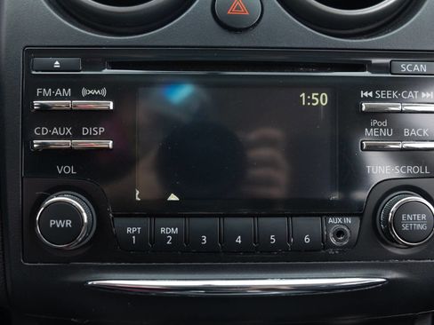 Used 2013 Nissan Rogue S w/ Special Edition Pkg image 32