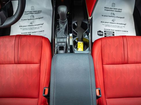 Used 2025 Toyota Camry XSE image 26