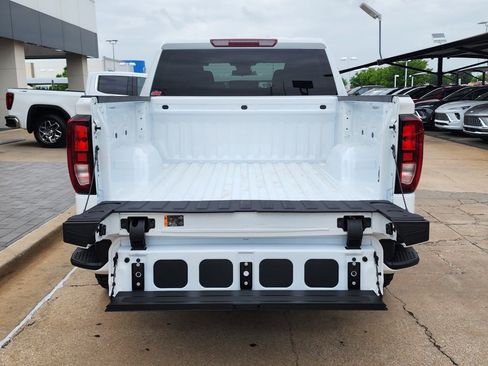 New 2026 GMC Sierra 1500 Elevation w/ LPO, Elevation Black Package AWD/4WD image 47