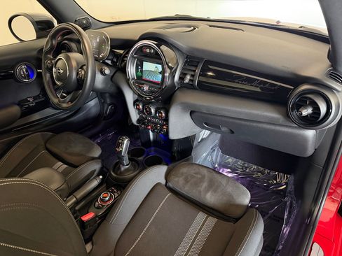 Used 2021 MINI Cooper S w/ 6.5" Touchscreen Package FWD image 28
