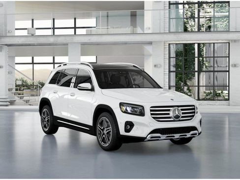 New 2026 Mercedes-Benz GLB 250 image 9