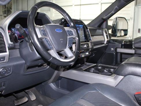 Used 2022 Ford F350 Platinum image 22