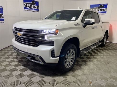 Used 2019 Chevrolet Silverado 1500 High Country w/ Technology Package image 14
