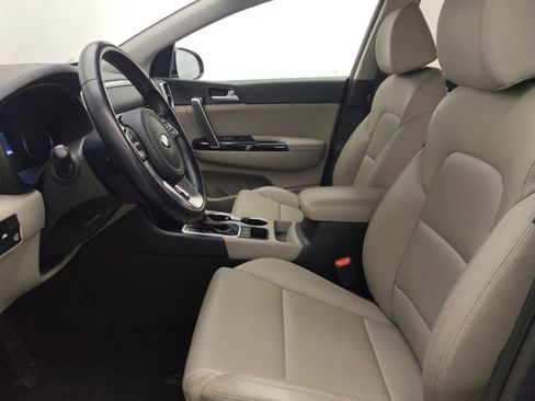 Used 2020 Kia Sportage EX FWD image 17