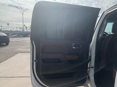 Used 2015 Chevrolet Silverado 1500 High Country w/ High Country Premium Package image 44