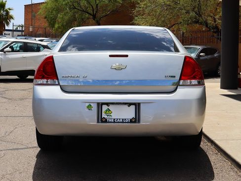 Used 2011 Chevrolet Impala LT FWD image 11