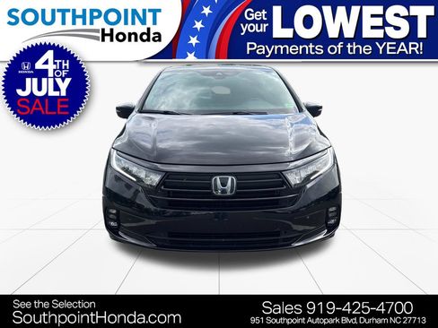 Used 2024 Honda Odyssey Sport image 2