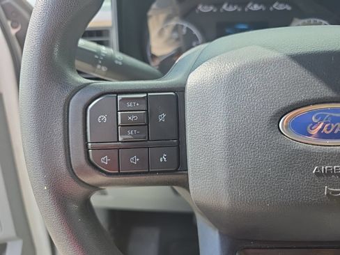 Used 2025 Ford F350 XLT AWD/4WD image 15