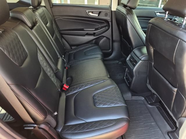 Used 2023 Ford Edge Titanium AWD/4WD image 17