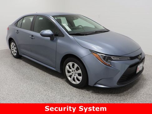 Certified 2024 Toyota Corolla LE image 4